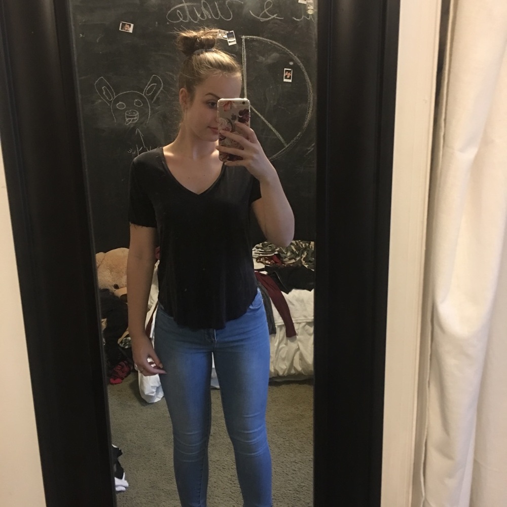 black vneck t-shirt